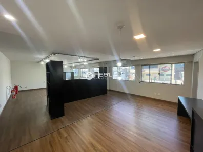 Sala Comercial para alugar, 262m² no Jardim Werner Plaas, Americana