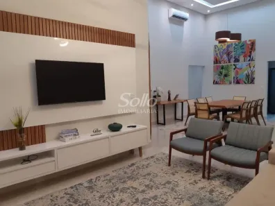Casa com 3 Quartos à venda, 300m² no Custódio Pereira, Uberlândia