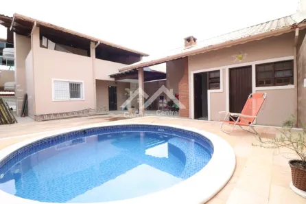 Casa com 3 Quartos à venda, 250m² no Jardim Beira Mar, Peruíbe
