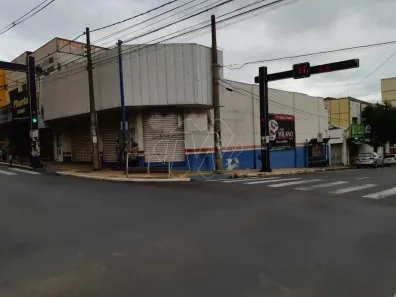 Prédio Comercial à venda, 249m² no Centro, Araraquara