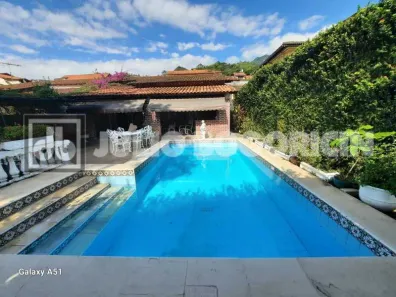 Casa com 4 Quartos à venda, 210m² no Freguesia (Jacarepaguá), Rio de Janeiro