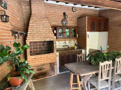 Casa com 4 Quartos à venda, 240m² no Enseada, Guarujá