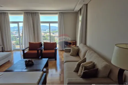Apartamento com 4 Quartos para alugar, 258m² no Vila Oliveira, Mogi das Cruzes