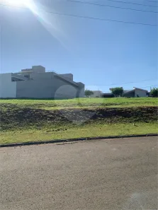 Lote/Terreno à venda, 10m² no Jardim São Camilo, Araraquara