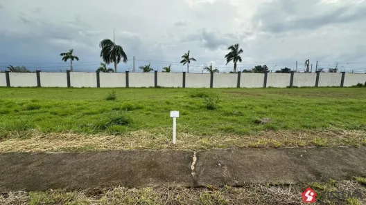 Lote/Terreno à venda, 300m² no Parque Residencial Mart Ville, Presidente Prudente