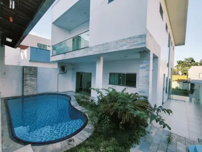 Casa de Condomínio com 3 Quartos para alugar, 230m² no Flores, Manaus