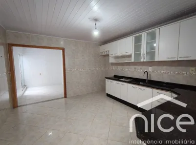 Casa com 3 Quartos para alugar, 120m² no São João, Itajaí