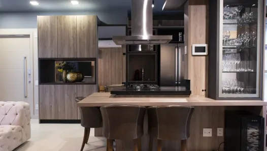 Apartamento com 3 Quartos para alugar, 90m² no Centro, Florianópolis