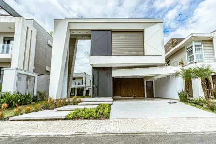 Casa de Condomínio com 3 Quartos à venda, 290m² no São Braz, Curitiba