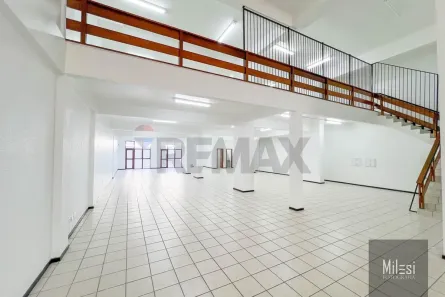 Sala Comercial à venda, 781m² no Centro, Caxias do Sul