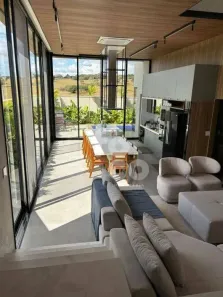Casa de Condomínio com 3 Quartos à venda, 190m² no Granja Marileusa, Uberlândia