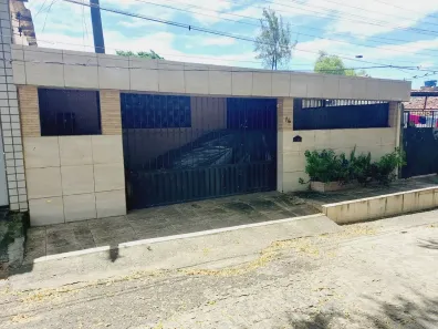 Casa com 3 Quartos à venda, 162m² no COHAB, Recife