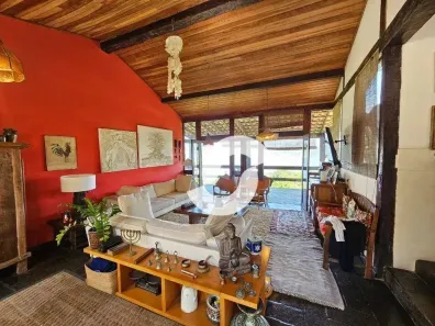 Casa com 8 Quartos à venda, 268m² no São Francisco, Niterói