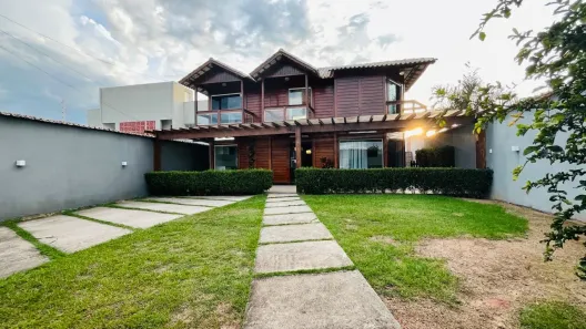 Casa com 3 Quartos à venda, 259m² no Enseada de Jacaraípe, Serra
