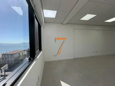 Sala Comercial à venda, 37m² no Estreito, Florianópolis