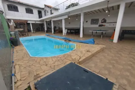 Sobrado com 2 Quartos à venda, 500m² no Parque das Varinhas, Mogi das Cruzes