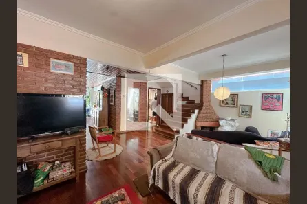 Casa com 6 Quartos à venda, 340m² no Vila Romana, São Paulo