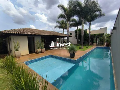 Casa de Condomínio com 3 Quartos à venda, 308m² no Jardim do Lago, Uberaba