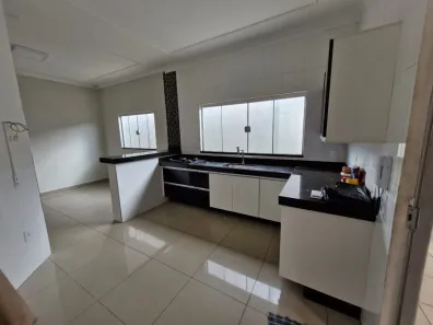 Casa com 2 Quartos à venda, 200m² no Jardim Luiza, Franca