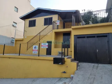 Casa com 3 Quartos à venda, 63m² no Esplanada, Caxias do Sul