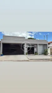 Casa com 4 Quartos à venda, 340m² no Setor Cristina II, Trindade