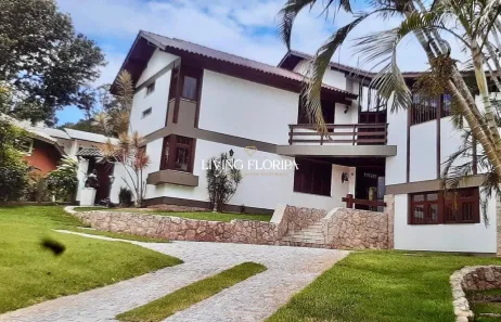 Casa de Condomínio com 4 Quartos à venda, 341m² no Cacupé, Florianópolis