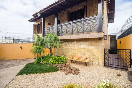 Casa com 3 Quartos à venda, 454m² no Cristal, Porto Alegre