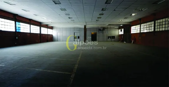 Galpão/Depósito/Armazém para alugar, 2600m² no Presidente Altino, Osasco