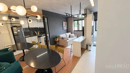 Apartamento com 2 Quartos à venda, 50m² no Conjunto Habitacional Inocente Vila Nova Júnior, Maringá