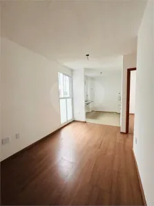 Apartamento com 2 Quartos para alugar, 40m² no Braz Cubas, Mogi das Cruzes