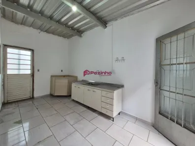 Casa com 2 Quartos para alugar, 199m² no Jardim São Francisco, Limeira
