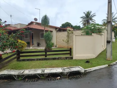 Casa de Condomínio com 4 Quartos à venda, 198m² no Sítio de Recreio Ipê, Goiânia