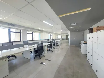 Sala Comercial para alugar, 130m² no Indianópolis, São Paulo