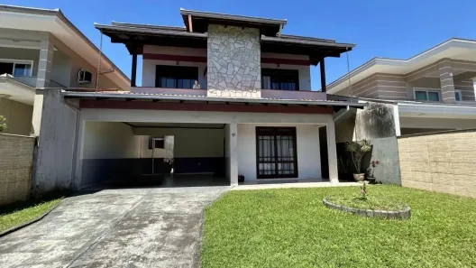 Casa de Condomínio com 4 Quartos à venda, 211m² no Glória, Joinville