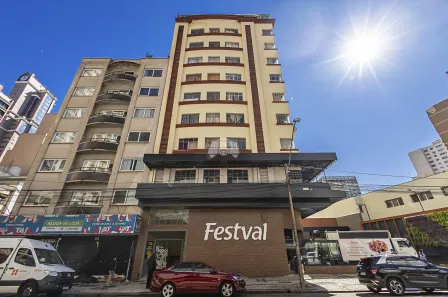 Sala Comercial à venda, 330m² no Centro, Curitiba