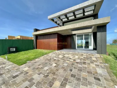 Casa de Condomínio com 4 Quartos à venda, 195m² no Condomínio Allure Beach Condo, Xangri-lá