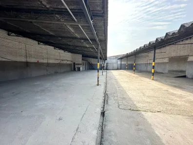 Ponto Comercial com 1 Quarto à venda, 700m² no Parolin, Curitiba
