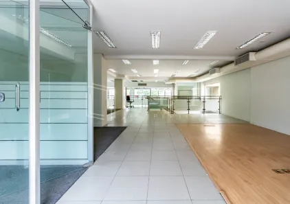 Ponto Comercial para alugar, 669m² no Morumbi, São Paulo