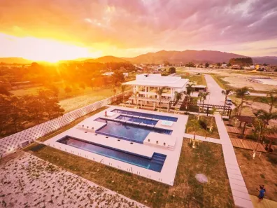 Lote/Terreno à venda, 452m² no Campo Duna, Imbituba