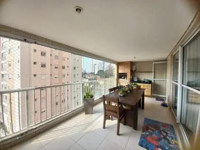 Apartamento com 4 Quartos à venda, 137m² no Vila Gumercindo, São Paulo