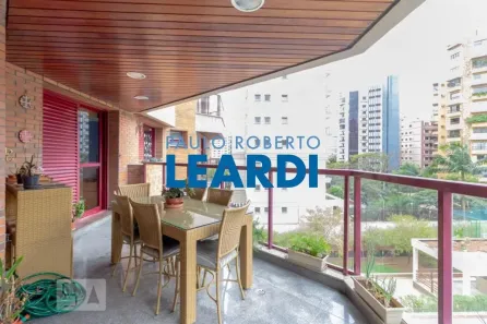 Apartamento com 4 Quartos à venda, 290m² no Moema, São Paulo