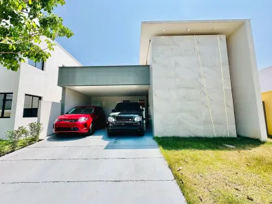 Casa de Condomínio com 3 Quartos à venda, 150m² no Uruguai, Teresina