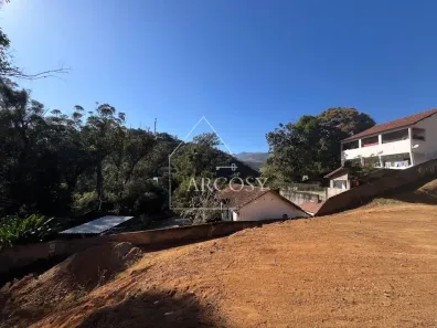 Lote/Terreno à venda, 1000m² no Corrêas, Petrópolis