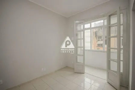 Kitnet com 1 Quarto à venda, 43m² no Centro, Rio de Janeiro