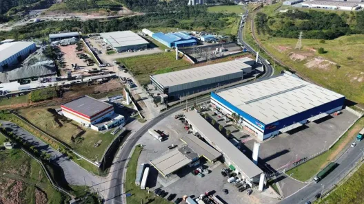Galpão/Depósito/Armazém para alugar, 5400m² no Taboão, Mogi das Cruzes