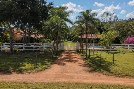 Fazenda/Sítio com 9 Quartos à venda, 91000m² no , Mimoso de Goiás
