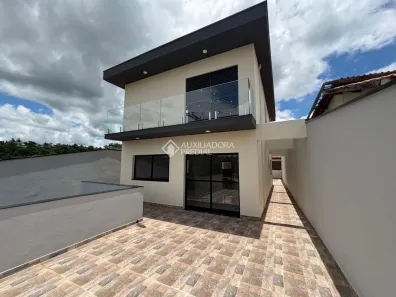 Sobrado com 3 Quartos à venda, 200m² no Jardim Porangaba, Águas de São Pedro