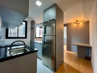 Apartamento com 1 Quarto para alugar, 32m² no Centro, Curitiba