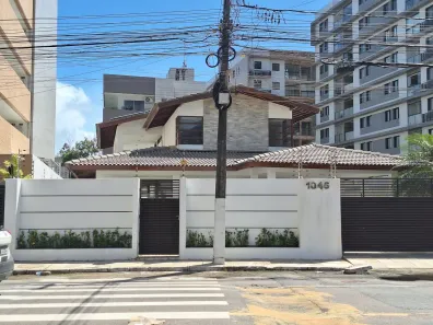 Casa com 5 Quartos para alugar, 380m² no Ponta de Campina, Cabedelo