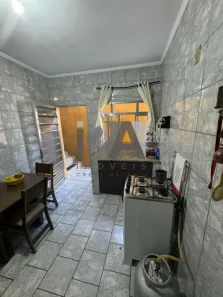 Sobrado com 4 Quartos à venda, 200m² no Vila Menck, Osasco